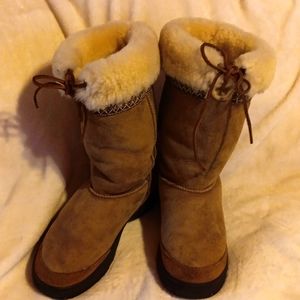 Ugg snow boots